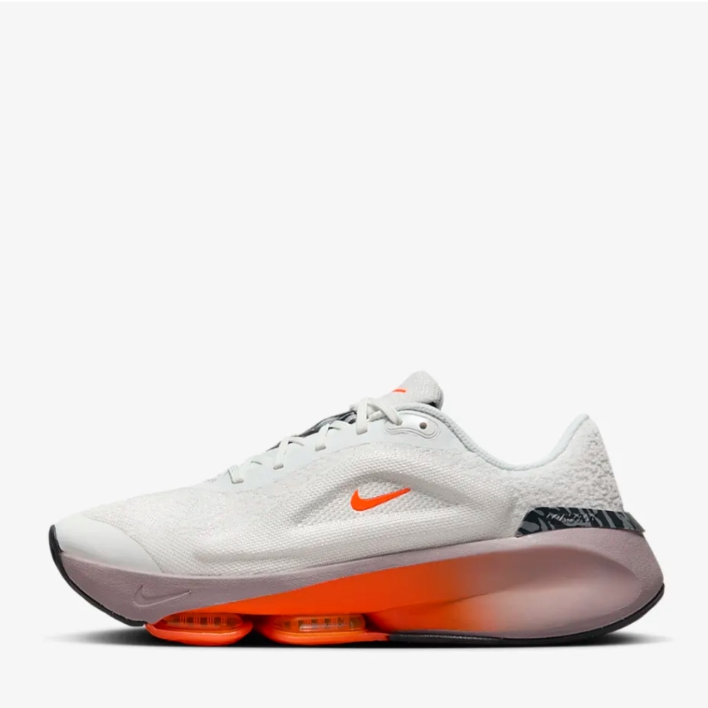 Nike Versair Premium Women's Workout Shoes $150 Size 13 BNWT